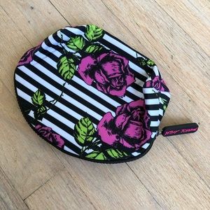 New Betsey Johnson Makeup or Accessories Bag Case